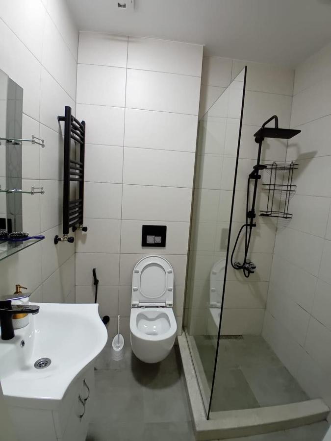 Central Park Apartment Batumi Exterior photo